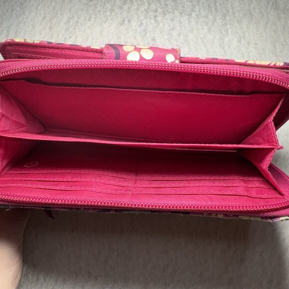 Vera Bradley Quilted Floral Zip Wallet Pink Turnlock ID Holder - Picture 5 of 5